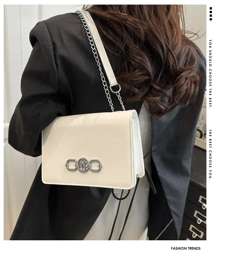 Pink Korean Style Chain Shoulder Bag for Women — feature 1