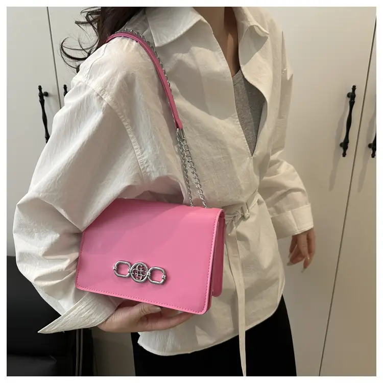 Pink Korean Style Chain Shoulder Bag for Women — feature 11
