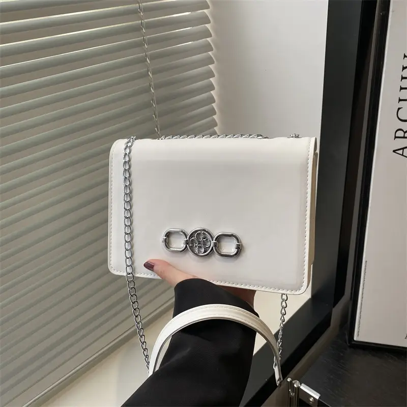 Pink Korean Style Chain Shoulder Bag for Women - Image 2