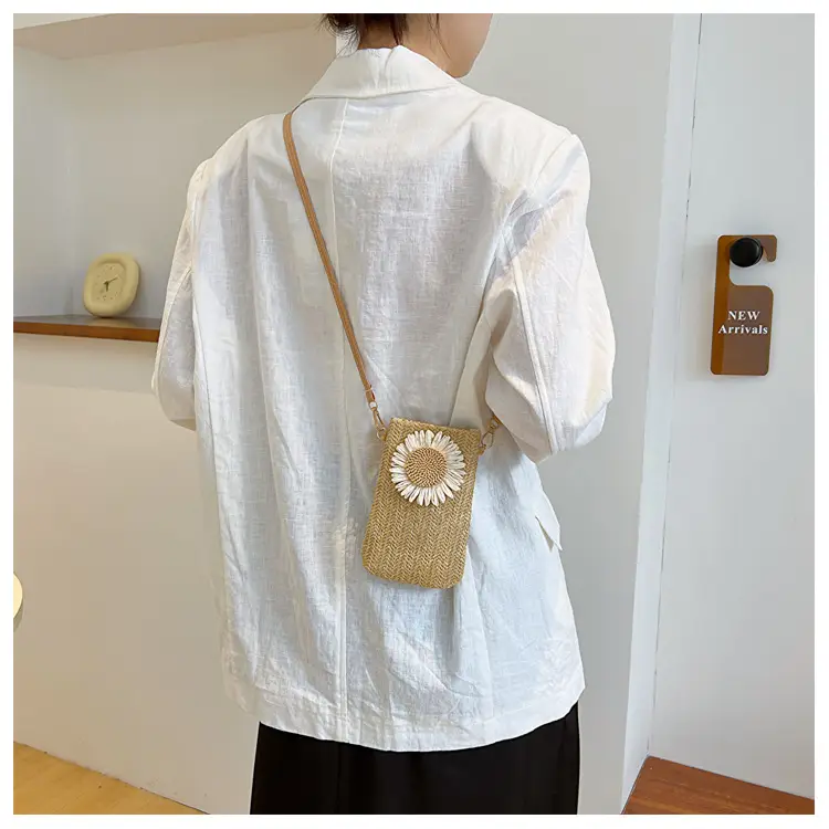 Korean Sunflower Straw Shoulder Bag 2025 Spring — feature 21