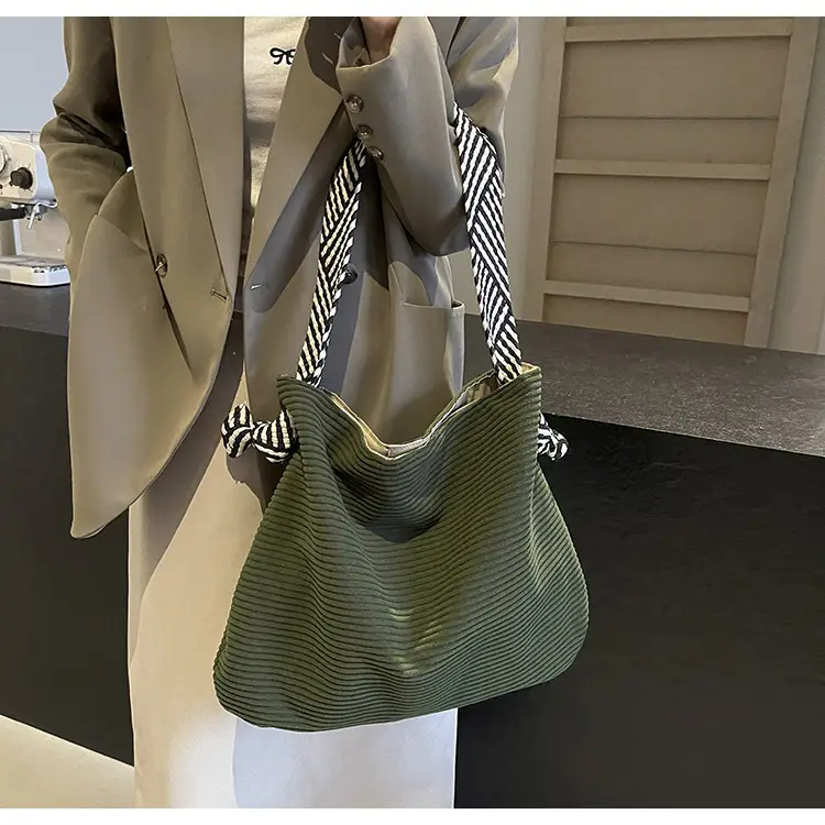 Japanese All-match Niche Tote Bag for Students 2024 Autumn Single Shoulder Nylon Women's Bag Harajuku Large Capacity School Bag luggage and leather goods — feature 15