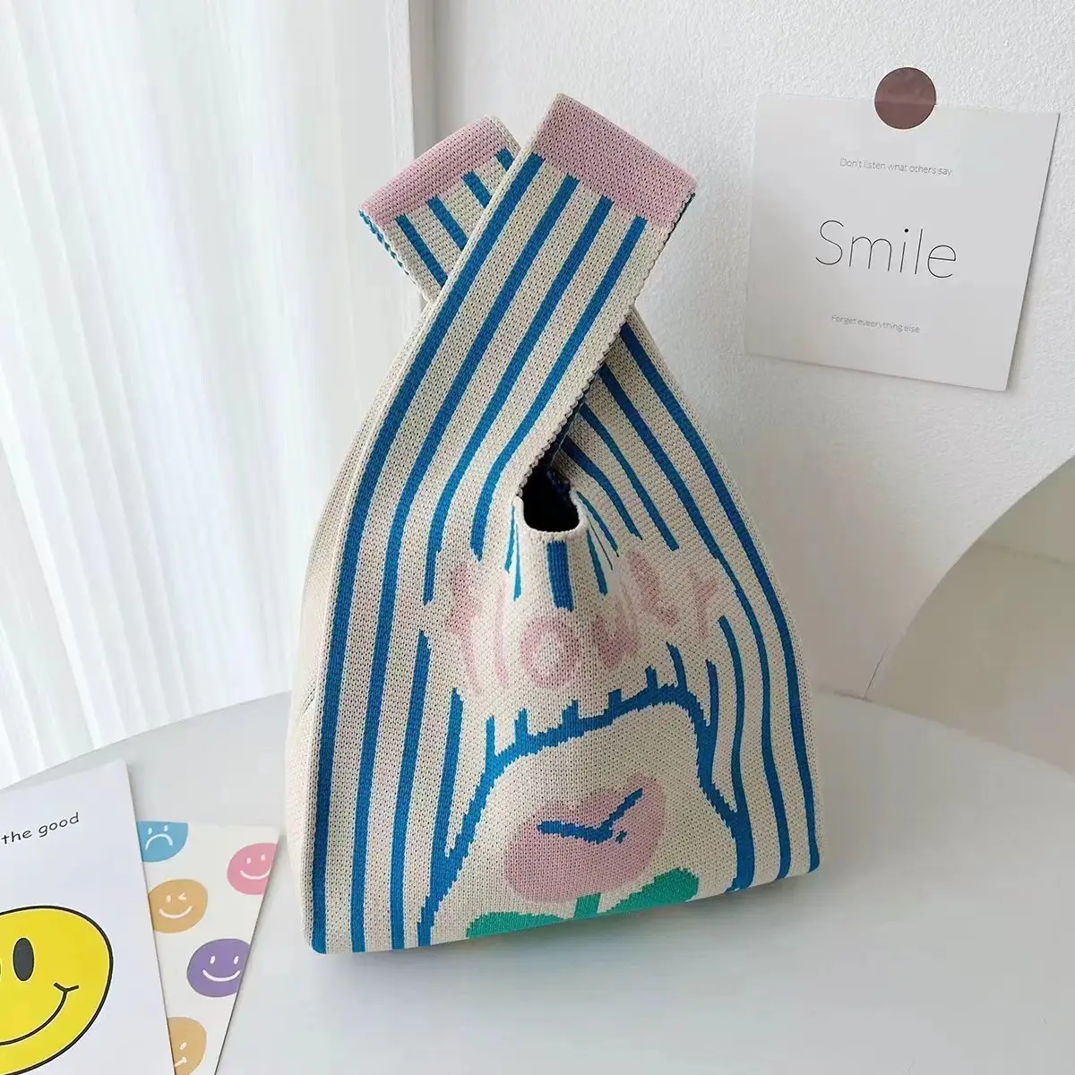Cute Korean Style Red White Handheld Tote Bag — feature 22