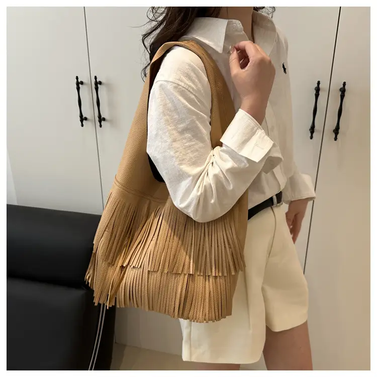 Korean Style Tassel Shoulder Bag Women Large Capacity — feature 11