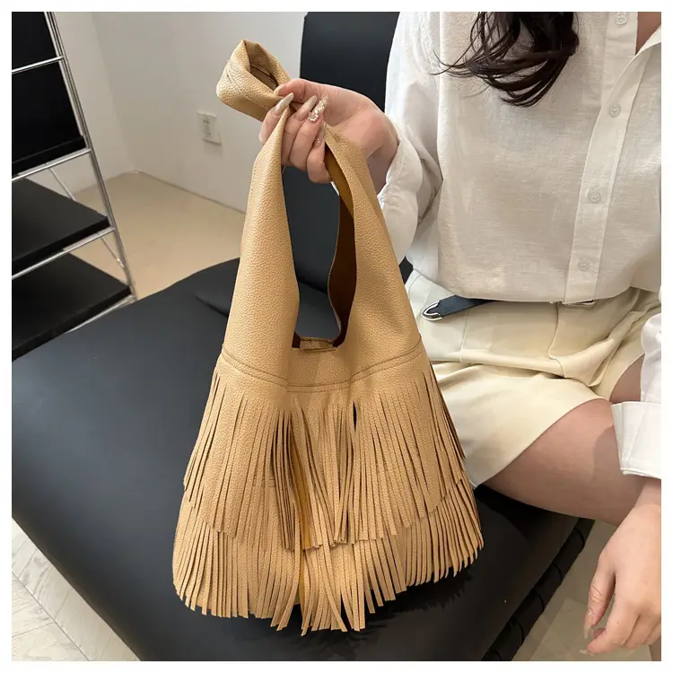 Korean Style Tassel Shoulder Bag Women Large Capacity — feature 12