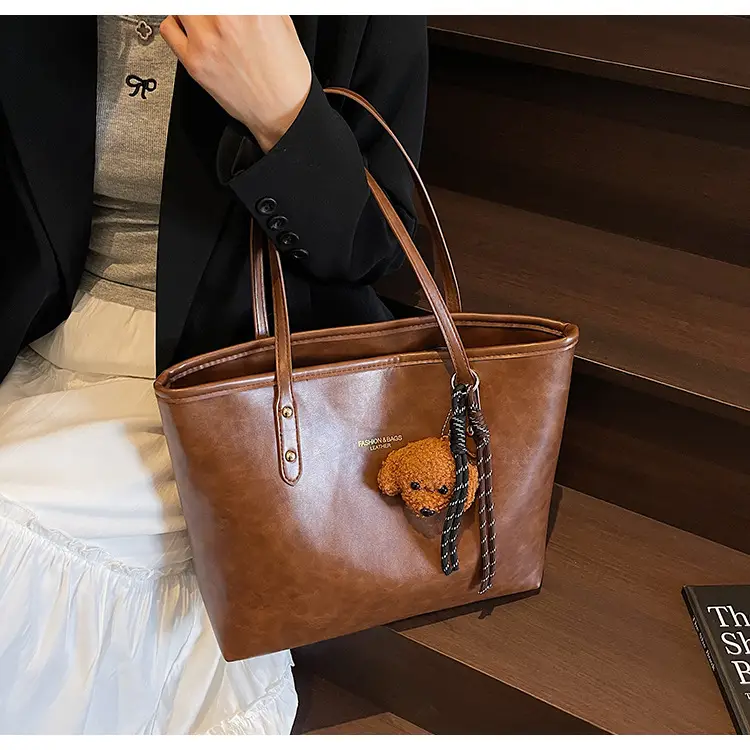Vintage Brown Leather Tote Bag for Women 2025 — feature 28