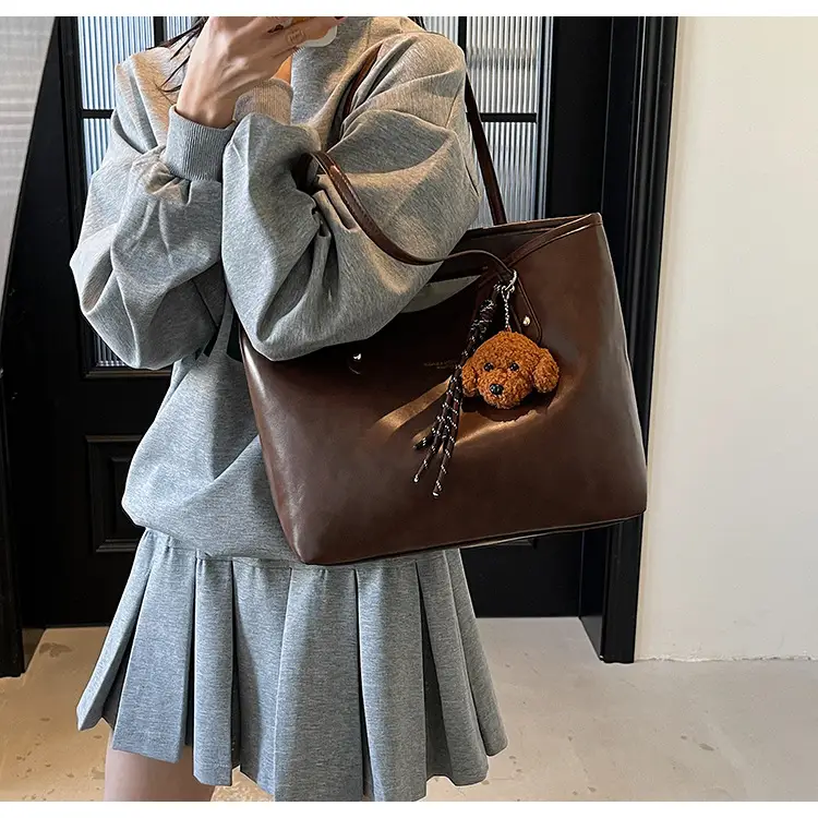 Vintage Brown Leather Tote Bag for Women 2025 — feature 34