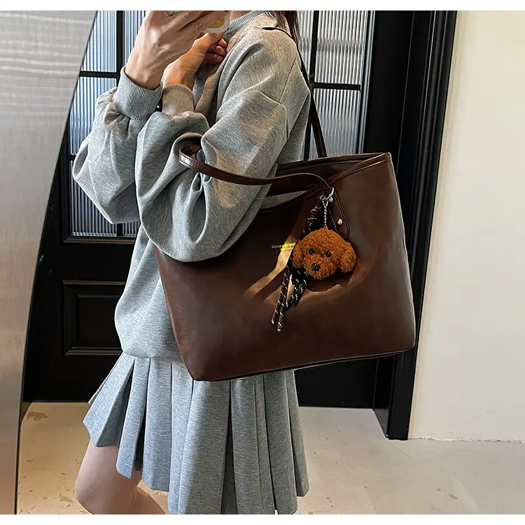 Vintage Brown Leather Tote Bag for Women 2025 — feature 35