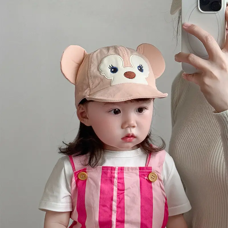 Baby Bear Hat with Soft Brim Cap for Girls Travel Sunshade — feature 2