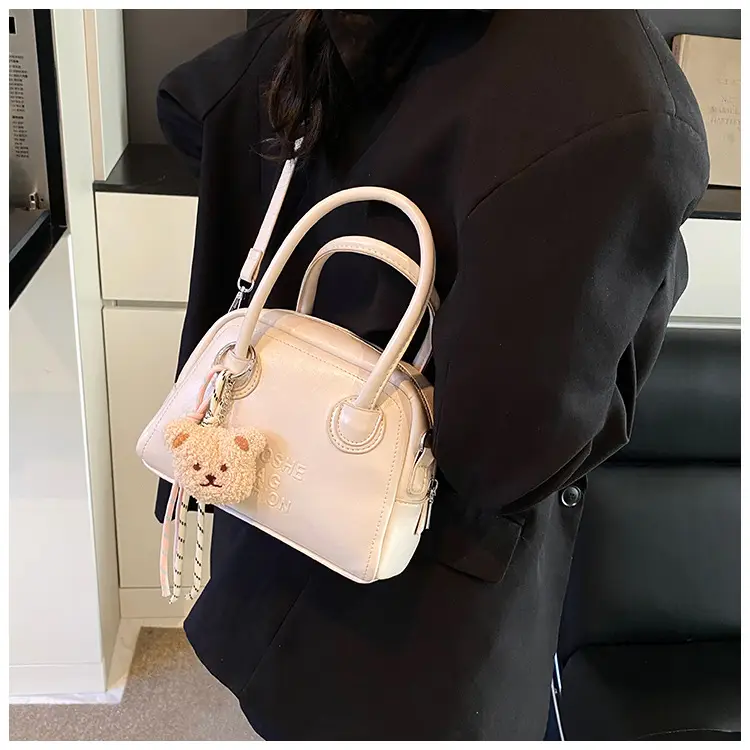 Silver Shoulder Crossbody Bag for Women Spring Summer 2025 — feature 12