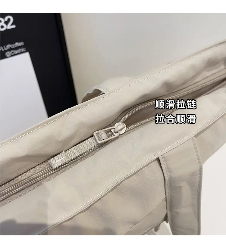 Navy Blue Large Capacity Shoulder Bag for Women — feature 4
