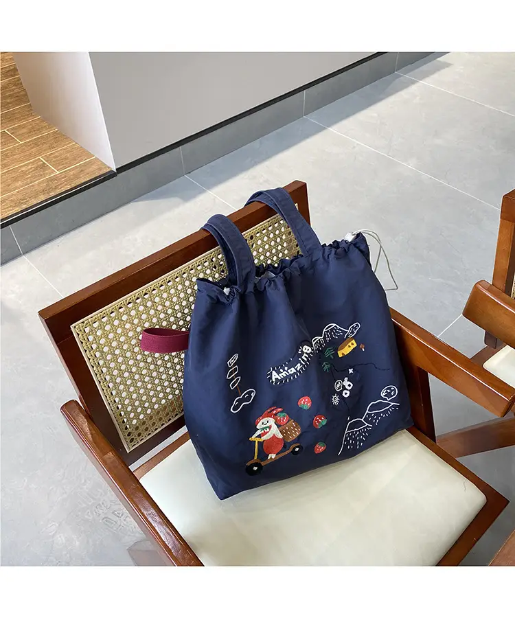 2025 Embroidered Drawstring Bag for Women Large Capacity â feature 7