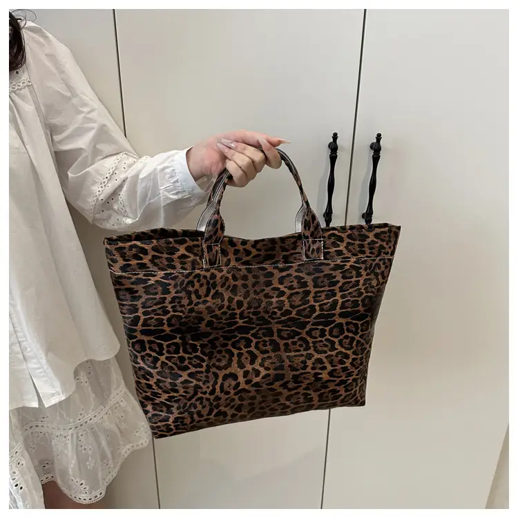 European American Leopard Print Large Tote Bag Women — feature 15