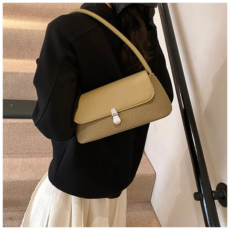 Retro White Shoulder Bag for Women 2025 — feature 8