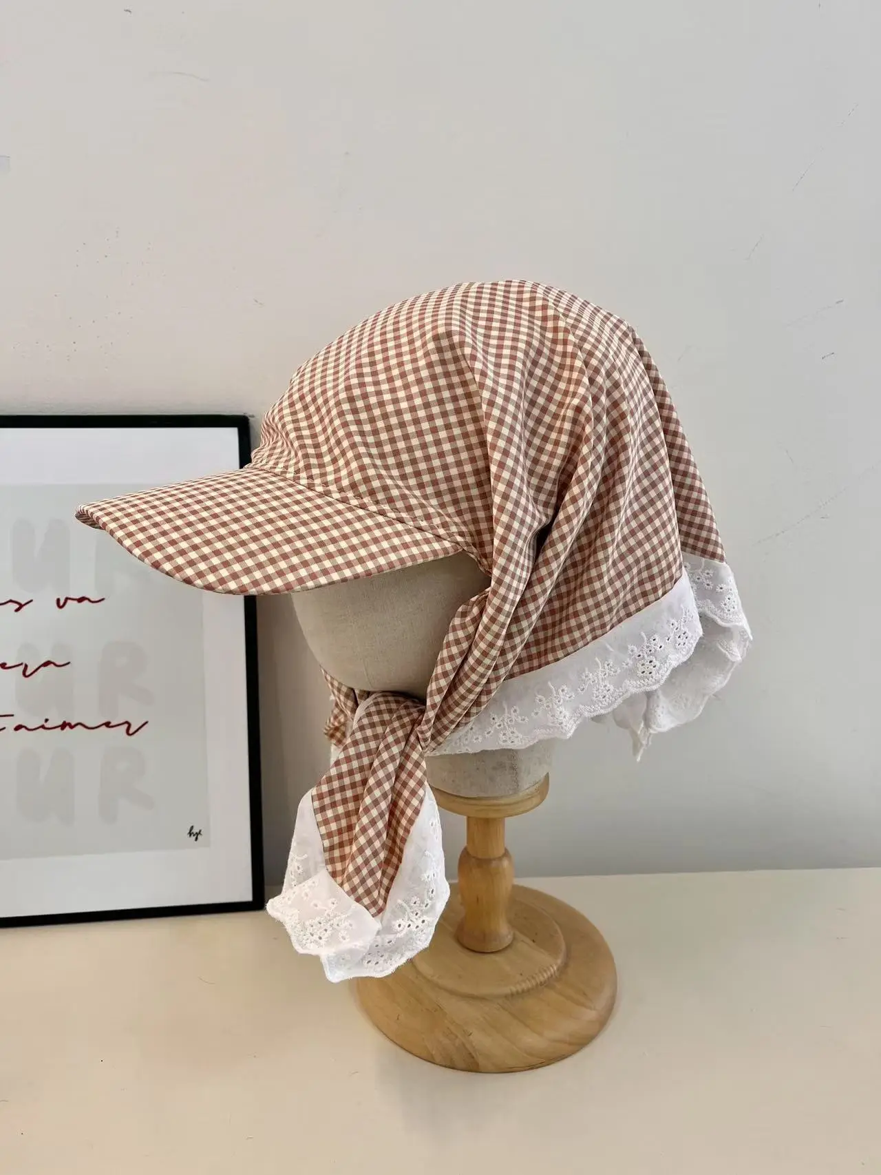 Japanese-style Korean-style Fashion All-match Plaid Fresh Tapes Cap Women's Summer Sunscreen and Sunshade All-match Photograph Cap - Image 11