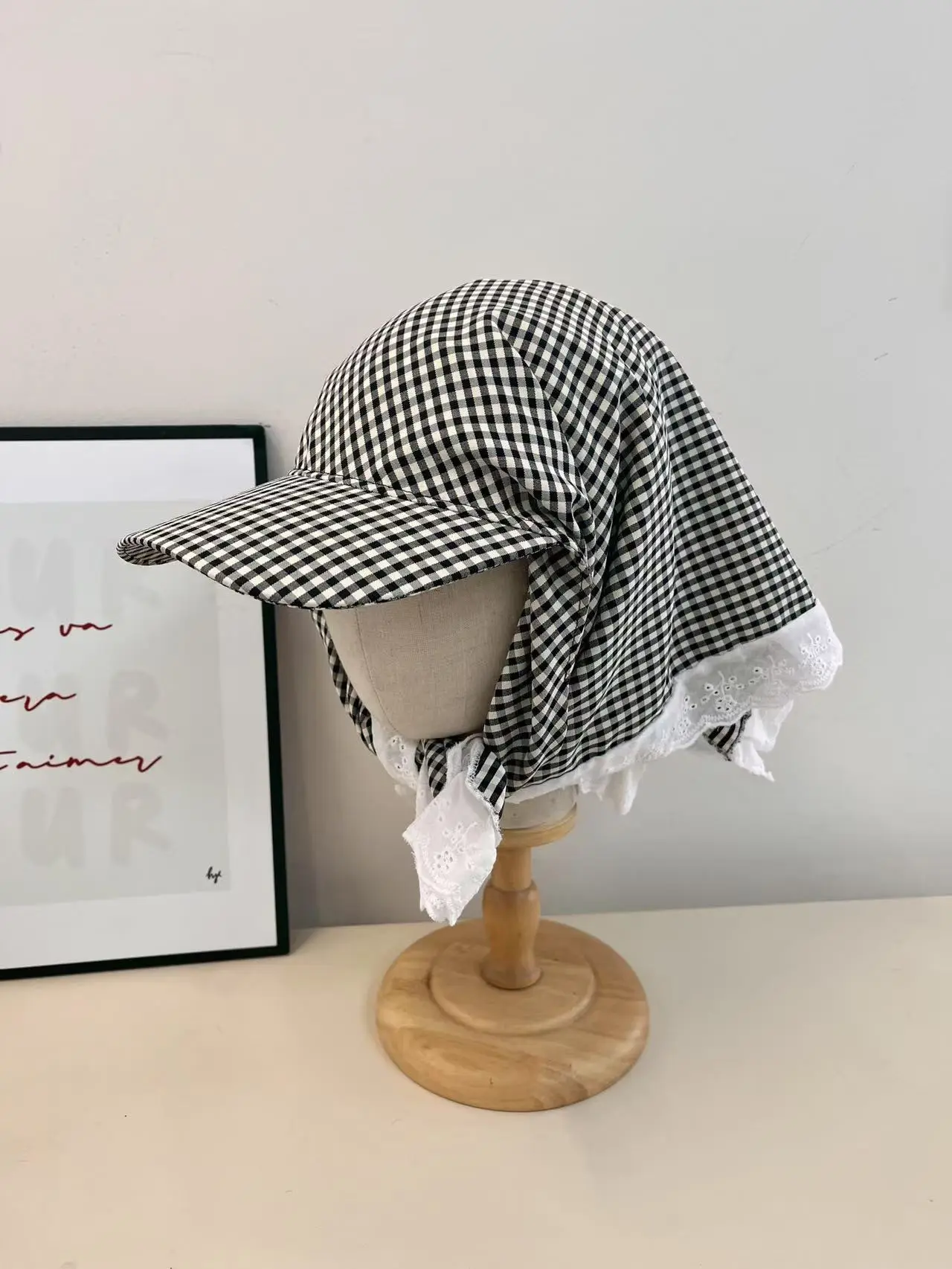 Japanese-style Korean-style Fashion All-match Plaid Fresh Tapes Cap Women's Summer Sunscreen and Sunshade All-match Photograph Cap - Image 12