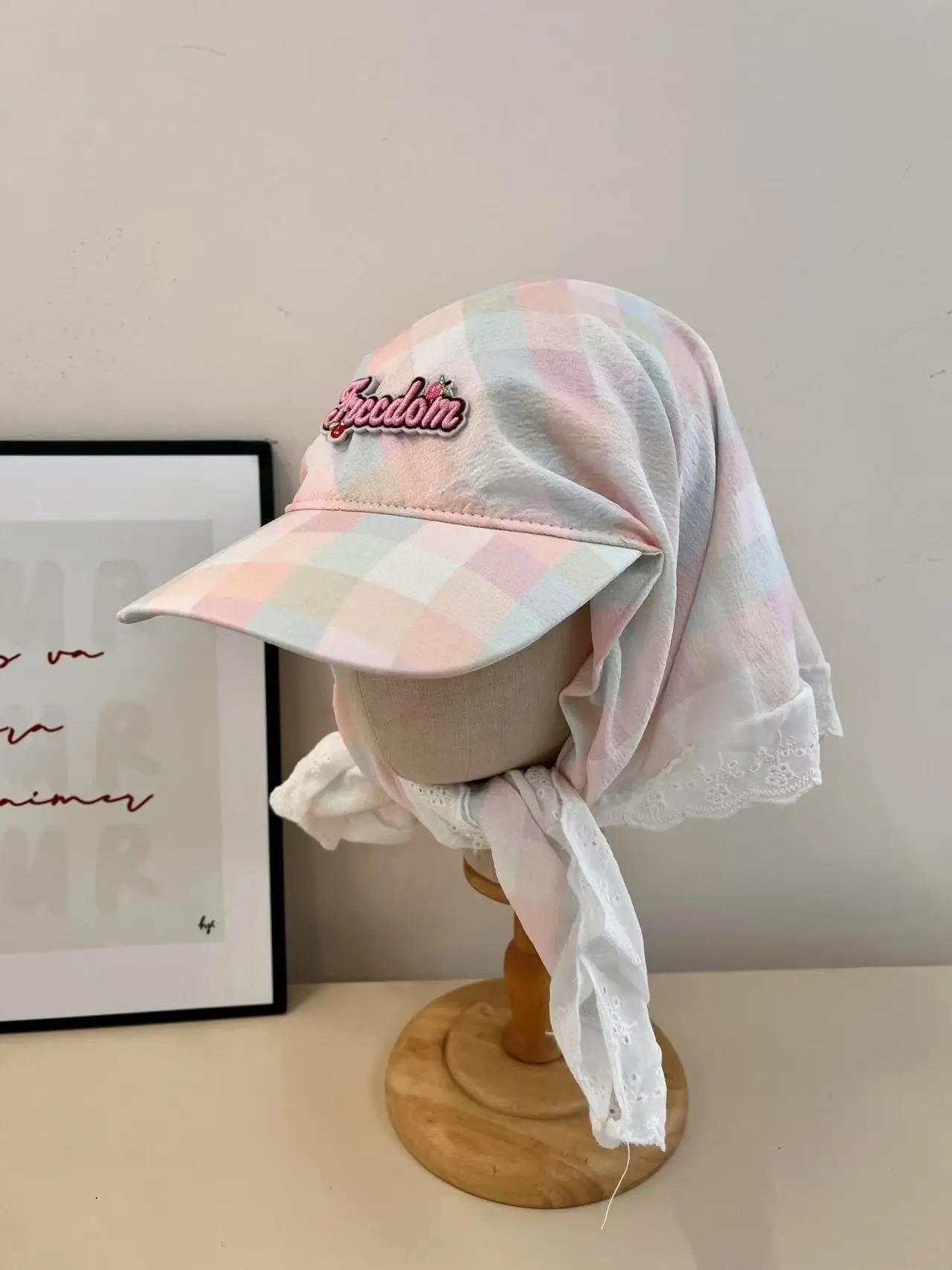 Japanese-style Korean-style Fashion All-match Plaid Fresh Tapes Cap Women's Summer Sunscreen and Sunshade All-match Photograph Cap - Image 15