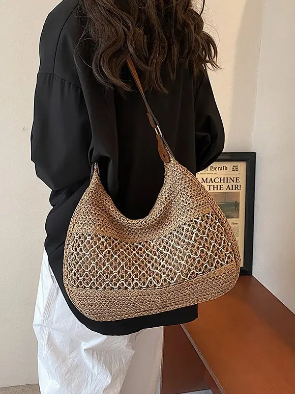 Women's Straw Woven Shoulder Bag Large Capacity Beach Travel - Image 4
