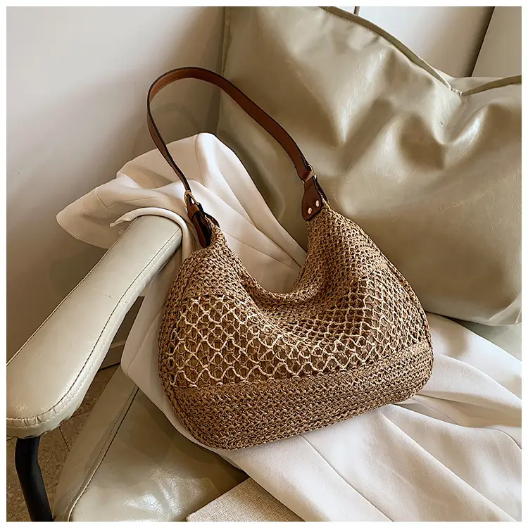 Women's Straw Woven Shoulder Bag Large Capacity Beach Travel — feature 15