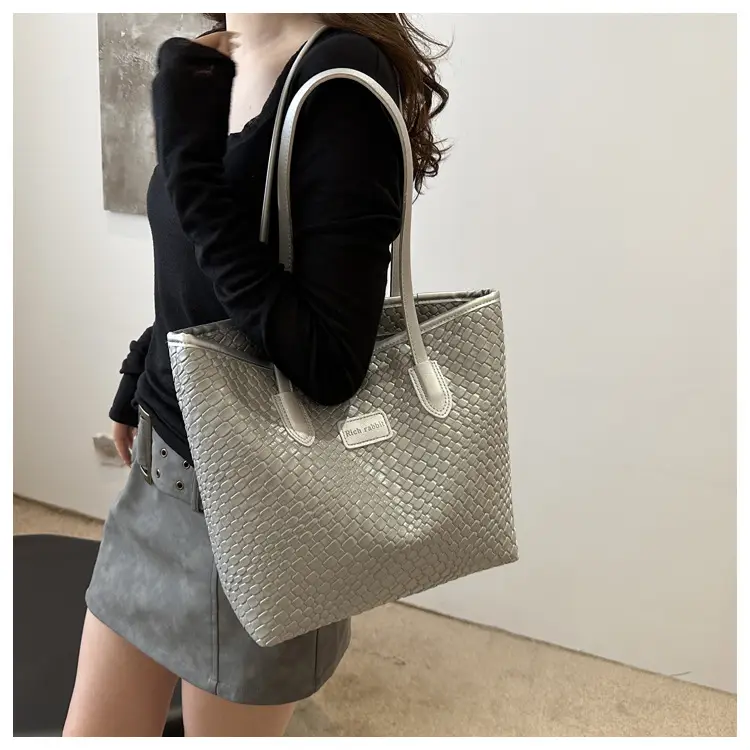 Pink Embossed Women's Tote Bag 2024 Summer — feature 10