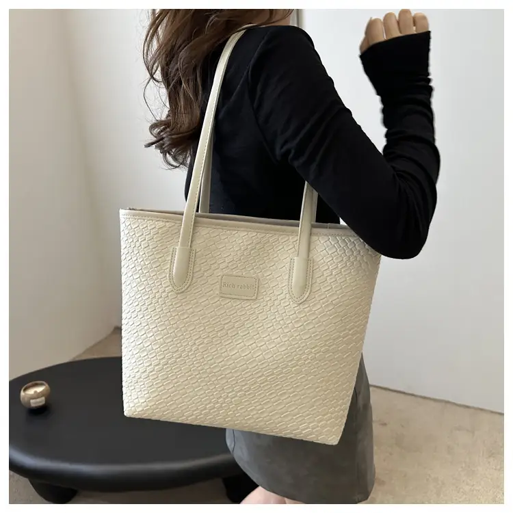 Pink Embossed Women's Tote Bag 2024 Summer — feature 12
