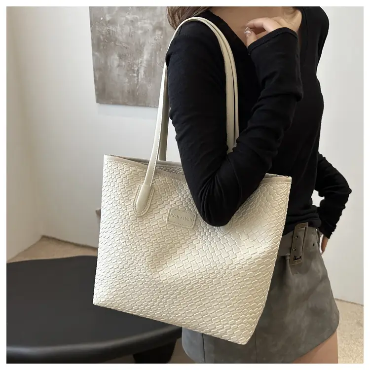 Pink Embossed Women's Tote Bag 2024 Summer — feature 13