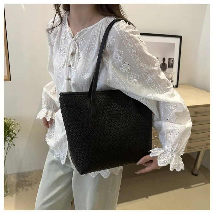 Pink Embossed Women's Tote Bag 2024 Summer — feature 20