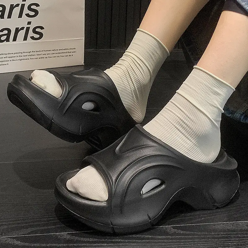 Women Squishy Heel Slippers Black 2025 - Image 4