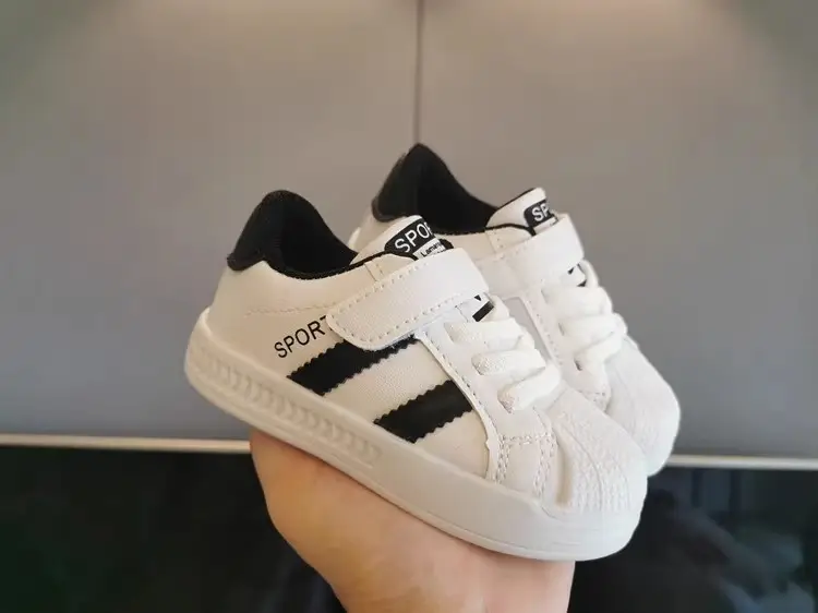 White Kids Sports Sneakers for Kids Kindergarten — feature 1