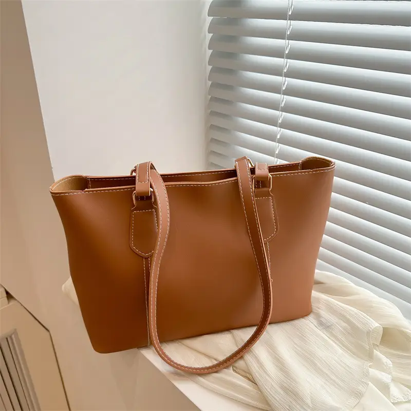 2026 Women Large Tan Leather Tote Bag Casual Shoulder Bag - Image 8