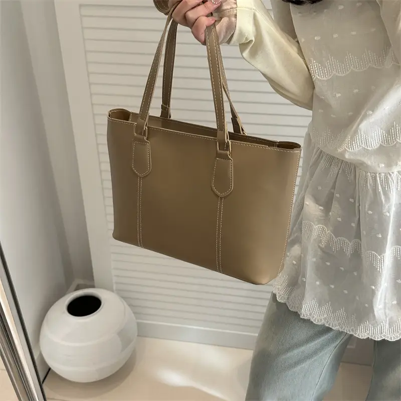 2026 Women Large Tan Leather Tote Bag Casual Shoulder Bag — feature 12