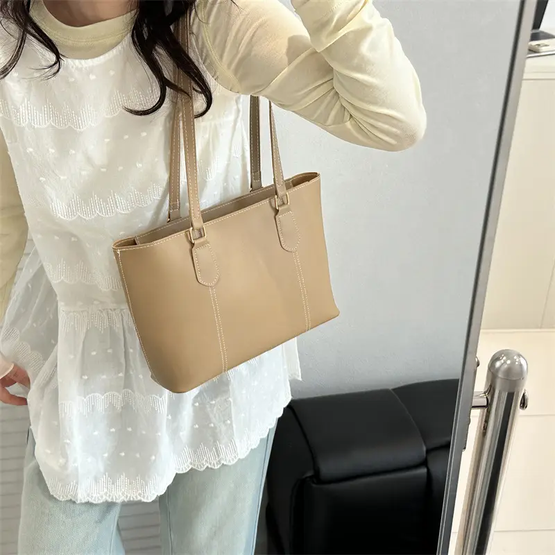 2026 Women Large Tan Leather Tote Bag Casual Shoulder Bag — feature 14