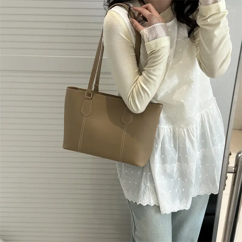 2026 Women Large Tan Leather Tote Bag Casual Shoulder Bag — feature 16