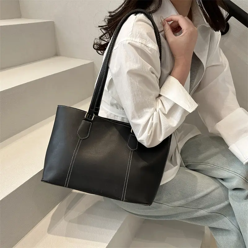 2026 Women Large Tan Leather Tote Bag Casual Shoulder Bag — feature 19