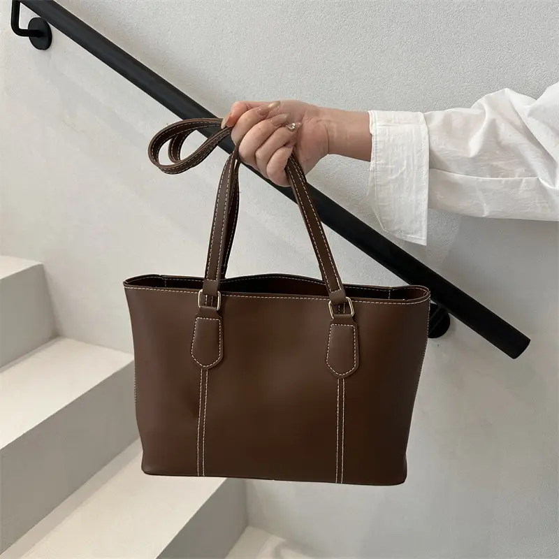 2026 Women Large Tan Leather Tote Bag Casual Shoulder Bag — feature 23