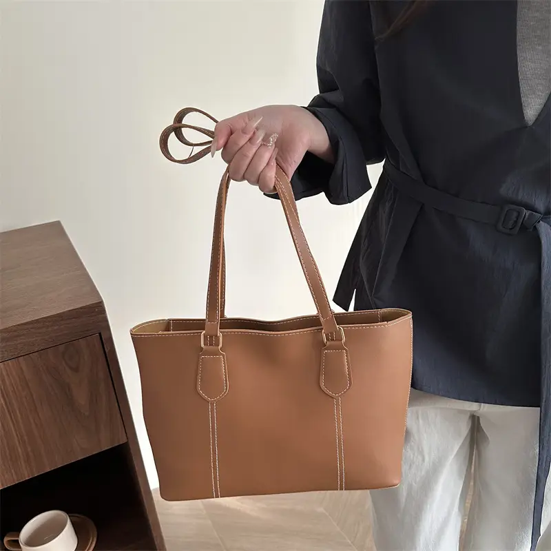 2026 Women Large Tan Leather Tote Bag Casual Shoulder Bag — feature 29