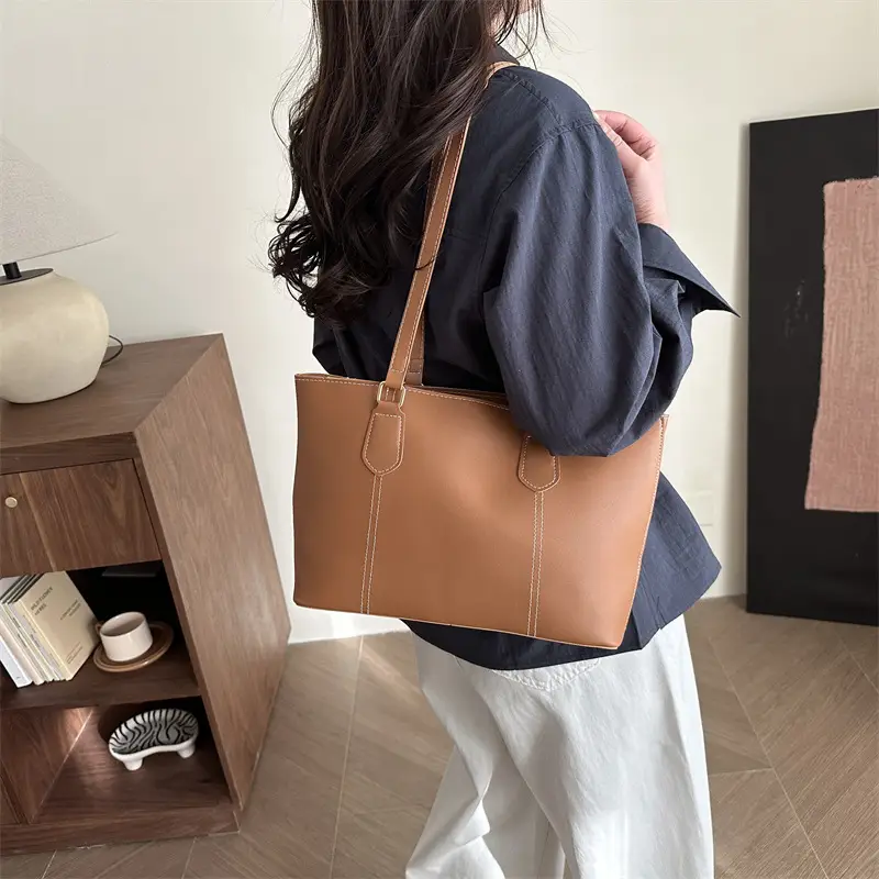 2026 Women Large Tan Leather Tote Bag Casual Shoulder Bag — feature 32