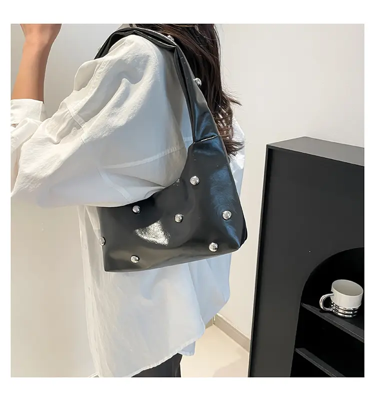 2025 Rivet Ball Handbag Women Red Black White — feature 14