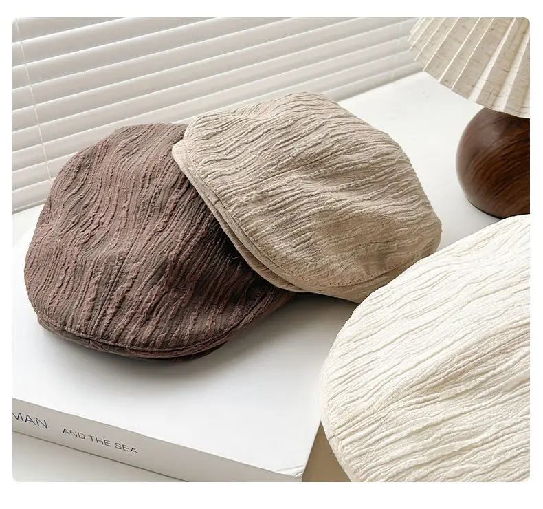 Early Spring Pleated Striped Cap for Women — feature 18