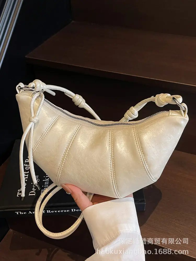 Women Croc Stitch Shoulder Bag Cream 2025