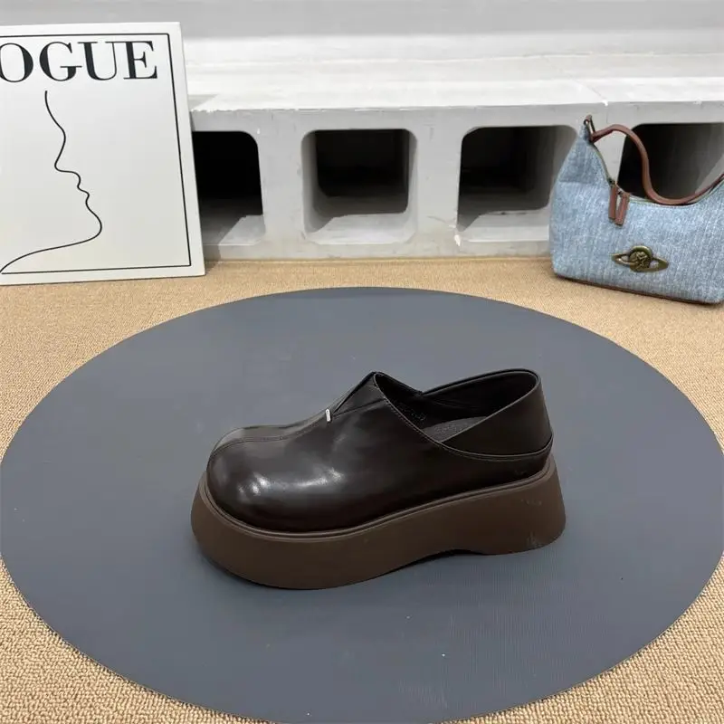 Vintage Soft Leather Thick Bottom JK Shoes Women's 2025 Spring New All-match British Style Round Toe Shoes Casual Loafers — feature 4