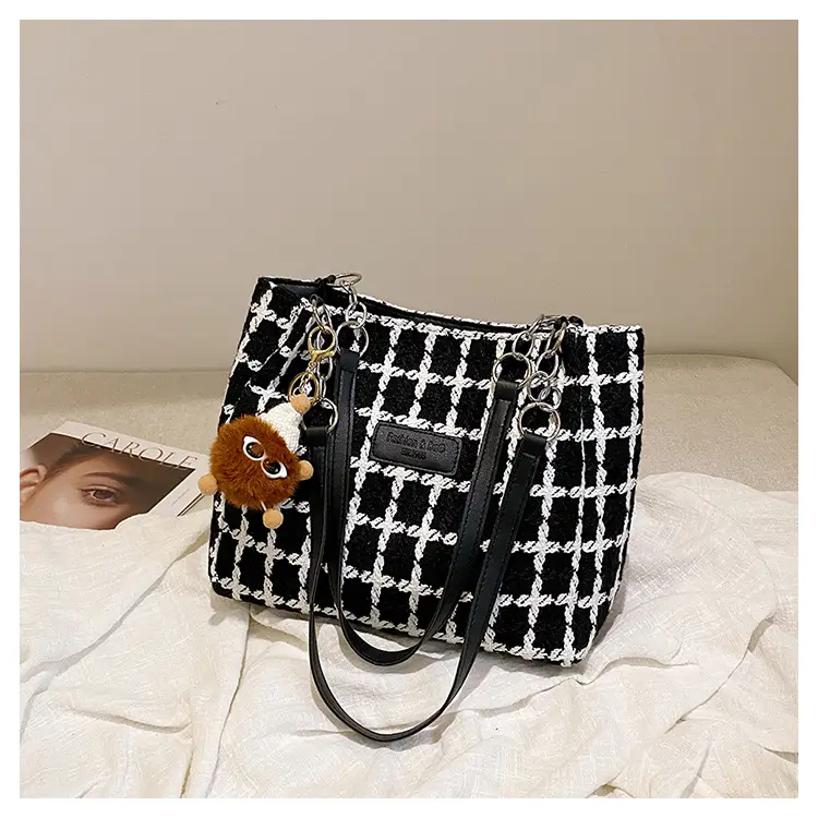 Women's Plaid Woolen Shoulder Bag 2025 New Arrival — feature 20