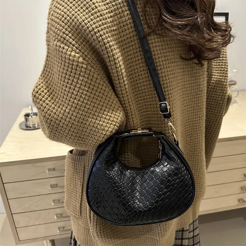 Brown Croc Texture Shoulder Bag for Women 2025 - Image 8