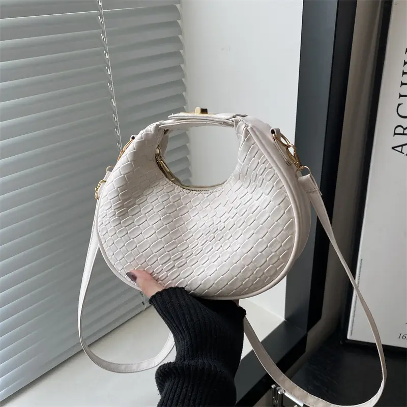 Brown Croc Texture Shoulder Bag for Women 2025 - Image 2