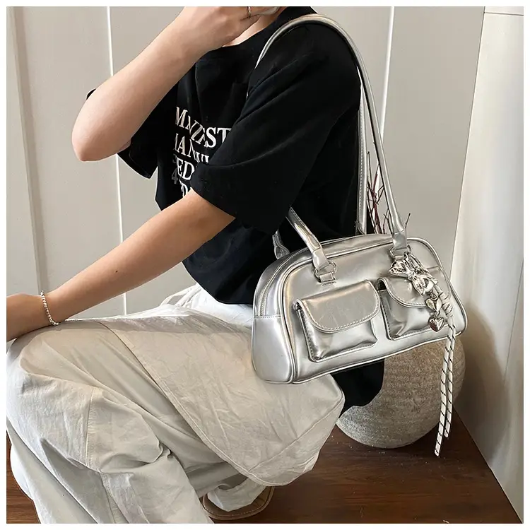Pink Cross-Border Shoulder Bag with Diamond Charm — feature 19