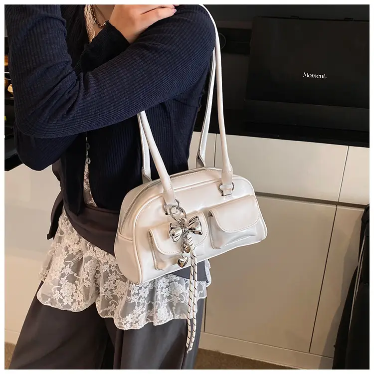 Pink Cross-Border Shoulder Bag with Diamond Charm — feature 25