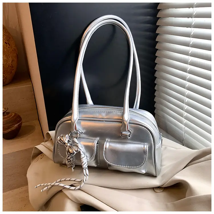 Pink Cross-Border Shoulder Bag with Diamond Charm — feature 33