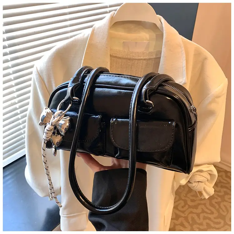Pink Cross-Border Shoulder Bag with Diamond Charm — feature 37