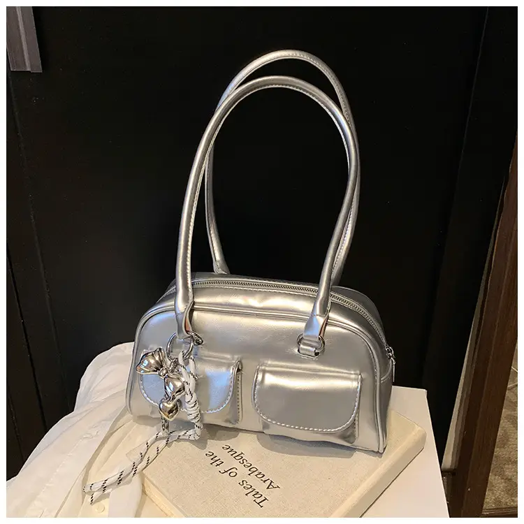 Pink Cross-Border Shoulder Bag with Diamond Charm — feature 38