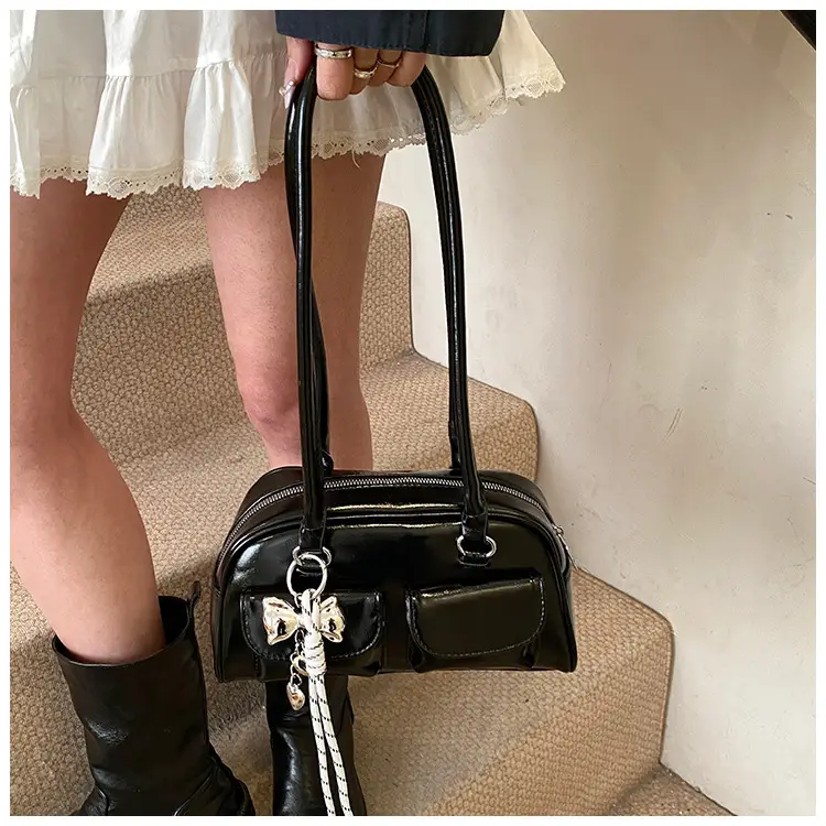 Pink Cross-Border Shoulder Bag with Diamond Charm — feature 7