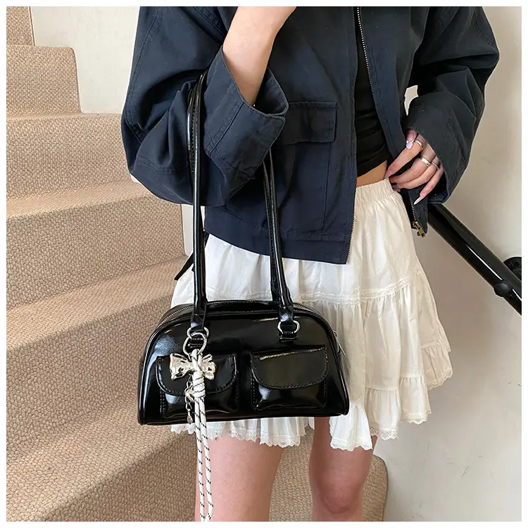 Pink Cross-Border Shoulder Bag with Diamond Charm — feature 8